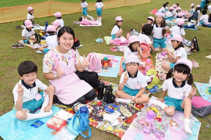 神奈川県の子供用品 宮崎二葉幼稚園 制服一式【女の子】お取引中